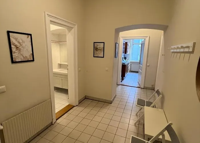 90 M2 Stylish Daire Viyana